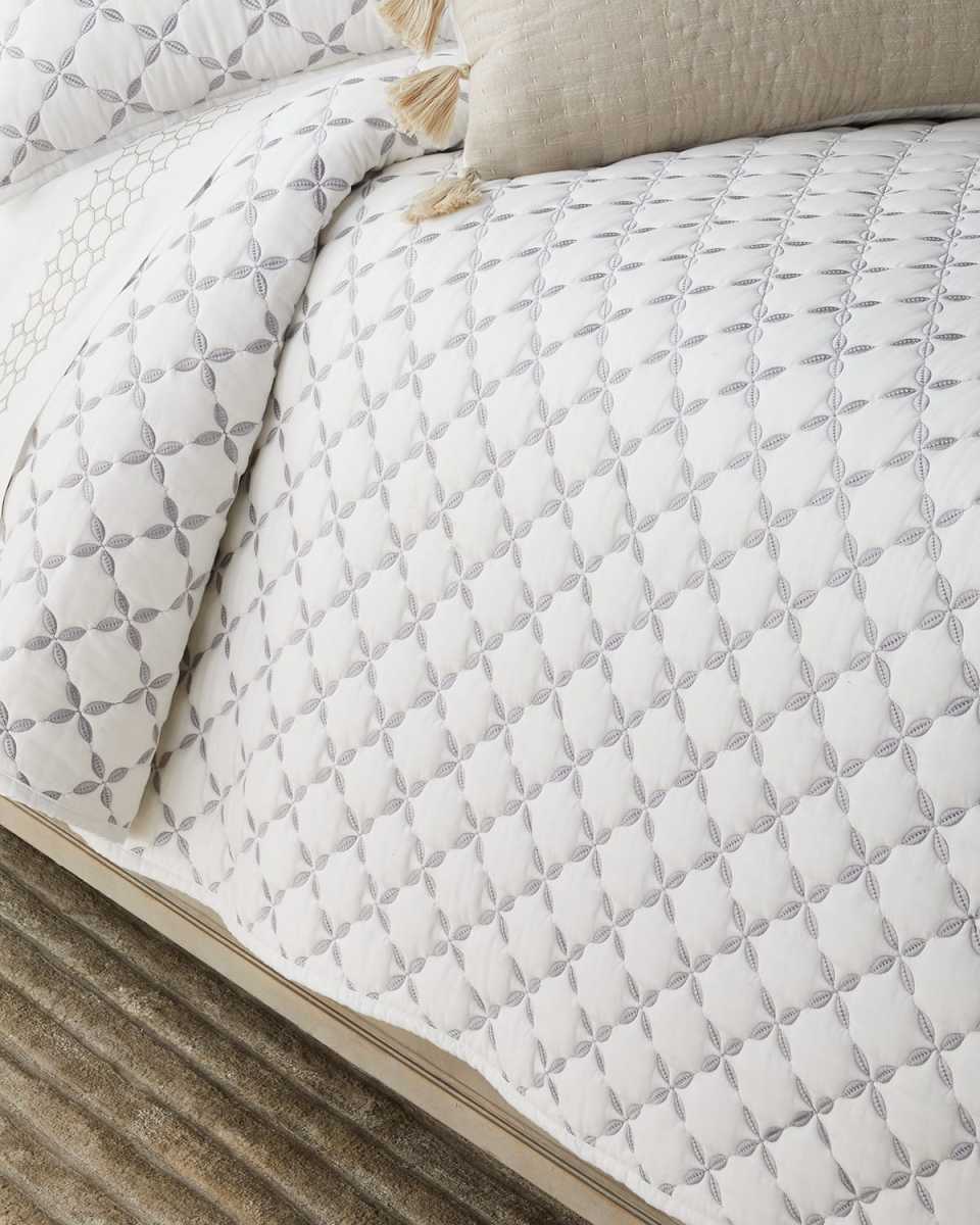 Layla Coverlet,